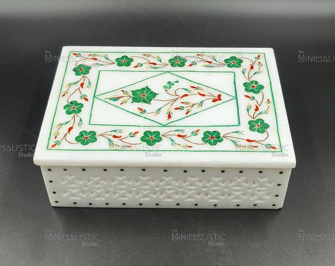 Handcrafted White Marble Jewelry Box | Floral Inlay, Mughal Decor