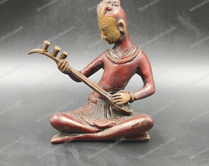 Abstract Musician Figurine 6” | Modern Resin/Brass Look Artist Statue for Tabletop Home & Office Decor