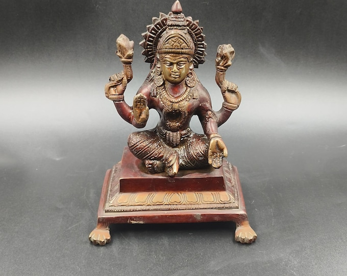 Brass Goddess Lakshmi Statue 7” Inch | For Wealth Pooja & Home Decor
