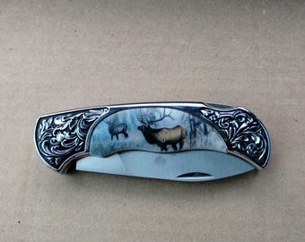 Grazing Deer Scene Collectable Folding Knife Lockback Blade Engraved Metal Bolsters Great Gift Item
