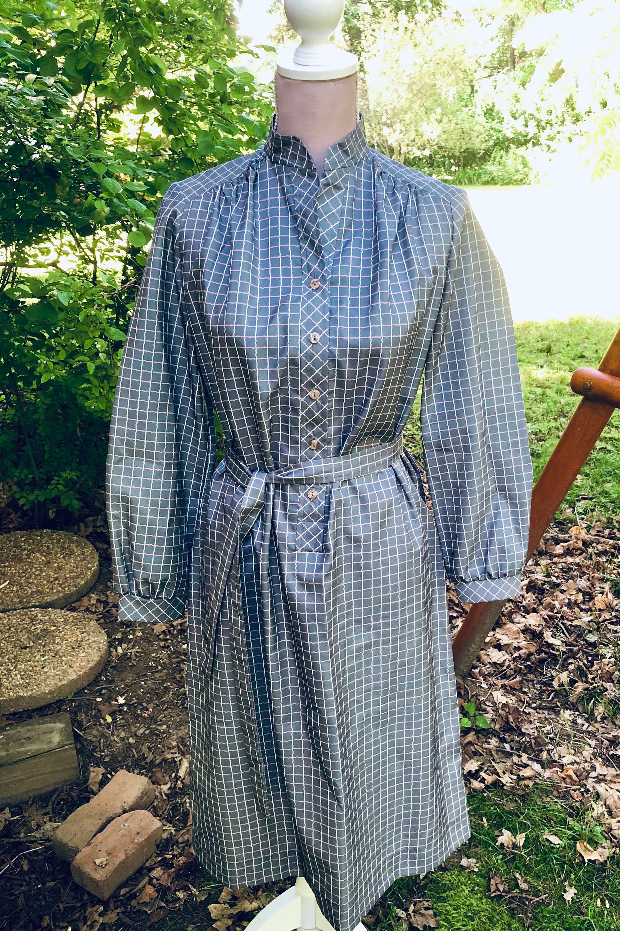 ladies towelling dressing gown with hood Terry Towelling Bathrobe Dressing Gown  Hooded or Shawl, 100% Cotton,   www.thehouseofemily.com