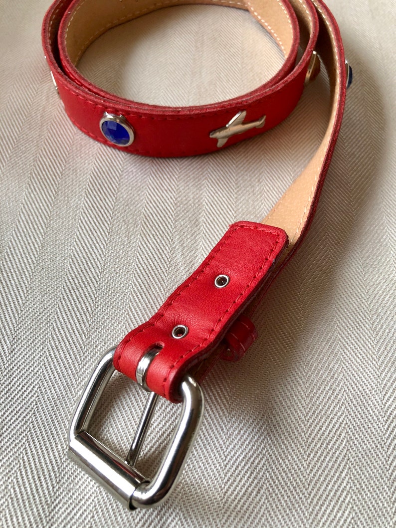 Vintage Red Faux Leather Belt Airplanes & Colored Plastic Jewels Cute Vintage Accessory Width 1 in. Length 38 in Waist Sizes 29 to 32 in image 3