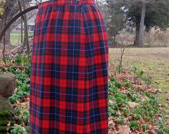 Pendleton Tartan Skirt 1970's Wool Plaid Authentic Manson Tartan Subtle A Line, Double Side Button Classic Pendleton Style Women's Vintage