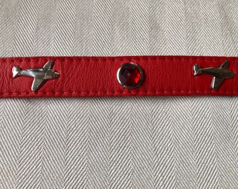 Vintage Red Faux Leather Belt Airplanes & Colored Plastic Jewels Cute Vintage Accessory Width 1 in. Length 38 in Waist Sizes 29 to 32 in