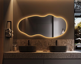 Unregelmäßiger asymmetrischer Wolken-LED-Wandspiegel, von hinten beleuchteter Badezimmer- und Schlafzimmer-Kosmetikspiegel