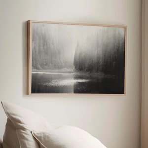 Art mural horizontal de ferme | Belle affiche d'art en noir et blanc | Photographie d'art de nature encadrée | Oeuvre d'art du lac Forest