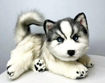 Peluche de husky realista: ¡suave, realista y tierno! Regalo perfecto para amantes de los perros, niños y coleccionistas. Adorable compañero de ojos azules
