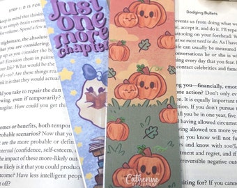 Halloween Bookmark for Book Lovers, Ghost Bookmark Gift for Book Lovers, Cozy Fall Bookmark Gift for Her, Spooky Cute Bookmark Gift Readers