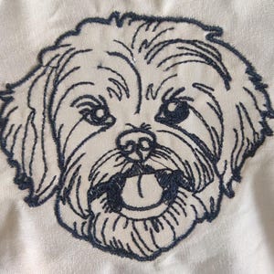 Maltese 4x4    Embroidery Design
