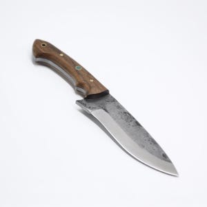 Custom Hand-Forged Hunting Knife – Walnut Wood Handle Personalized Gift for Men – Bushcraft Camping Knife – Full Tang Blade – Handmade Knife