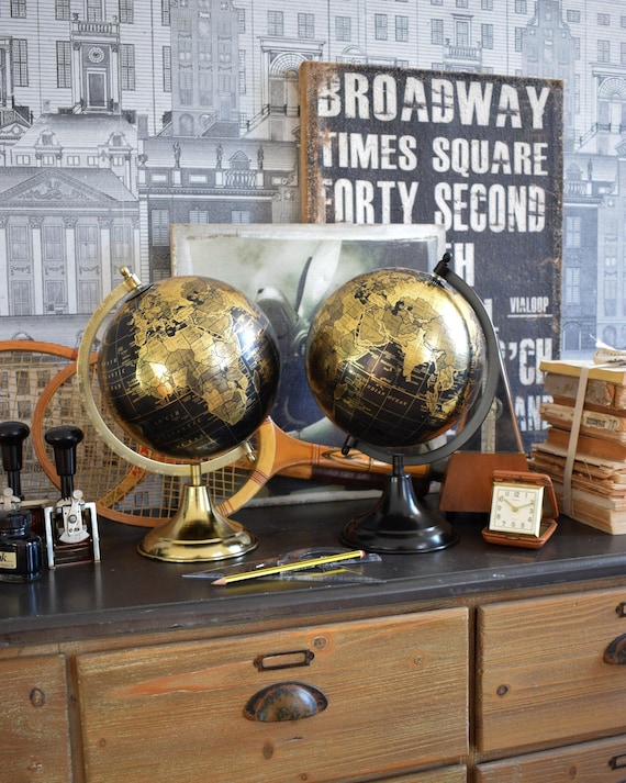 Decorative globes with metal base Golden Age set of 2