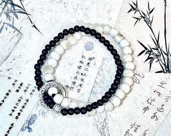 Yin Yang Ceramic Bracelet – Chinese-Inspired Harmony Beads