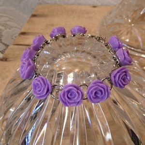 Link bracelet, Flower link bracelet, purple rose bracelet, purple jewelry, Mothers day gift, Sister gift, Bridesmaids gift, floral jewelry image 1