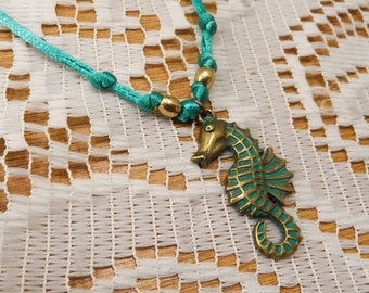 Seahorse necklace, Seahorse gifts, Ocean necklace, Nautical jewelry, Seahorse lover's gift, Gift under 20, Beach jewelry