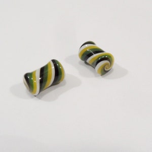 Glass Plugs, 2g black green yellow and white, 2 gauge glass plug, 2 gauge plug
