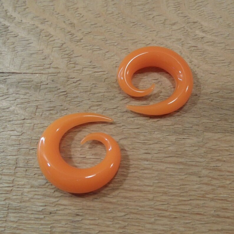 Glass Spiral 00g orange glass spiral 00 gauge spiral