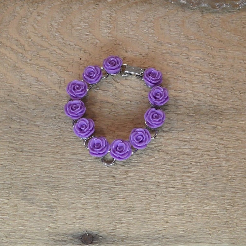 Link bracelet, Flower link bracelet, purple rose bracelet, purple jewelry, Mothers day gift, Sister gift, Bridesmaids gift, floral jewelry image 4