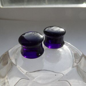Glass plugs, 1/2 inch gauge, cobalt blue glass plug