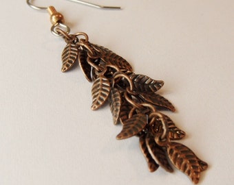 Leaf earrings, Copper Earrings, copper jewelry, Sister gift, Christmas gift for Mom, Tiny copper leaves, copper leaf earrings