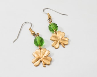 Four leaf clover earrings, clover earrings, green earring, Saint Patrick's Day earrings, Saint Patty's Day accessories, gold clover earrings