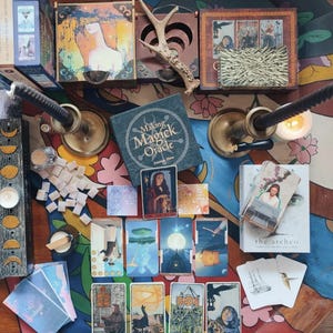 Tarot reading / 30 minutes / live on Zoom