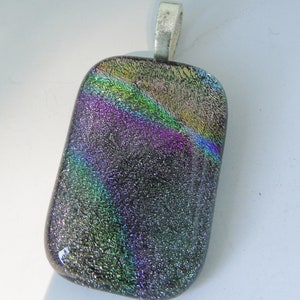 Dichroic Multicolor Braun Pflaume Rosa Grün Anhänger geschmolzenes Glas