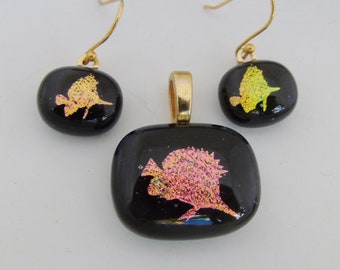 Pink Gold Fish Pendant Earrings Set Dichroic fused glass