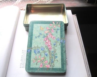 Pretty Tin Box, 1980's 90's Metal Tin Box, Wildflowers, Textured Botanicals, Artistic Container, Tin Gift Box, 4" x 5 3/4" Tin, Nature Decor