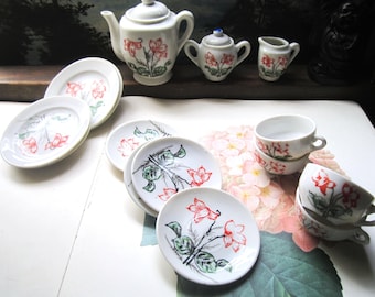 Children's Tea Set, Hand painted Made in Japan 15 Piece Ceramic Serve Set, Plates, Teacups w Saucers, Tea Pot, Sugar and Creamer, Botanicals