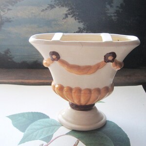 Vintage Vase, Pottery vase by Betty and Gordon California Pottery, Triple Opening , Trophy Fan Shape, Hand Painted Pottery