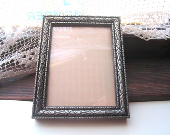 Vintage Picture Frame, 1940's-50's Photograph Frame, Wood Carved, 4" x 5" Silver Wood Stamped, Vintage Display Frame, Original Old Fashioned