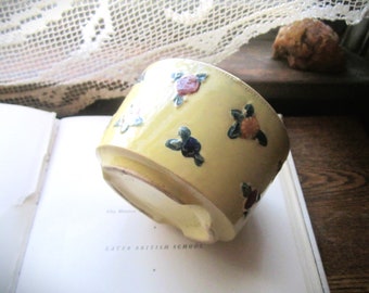 Vintage Jardinière Tabletop "planter", Cachepot, 1940's 50's Made in Japan, Small Footed Indoor Container, Flower Pot, Mustard Yellow Floral