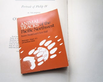 Vintage Animal Tracking Book 1981 Pocket Guide PNW Guide - Etsy Vintage Animal Tracking Book 1981 Pocket Guide PNW Guide - Etsy
