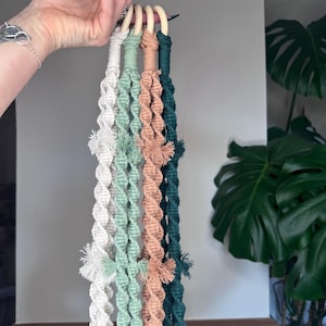 Minimalist Macrame Plant Hanger: Boho Indoor Hanging Planter