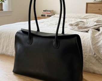Hand-Sewn black  Leather Work Bag | Classic Commuter Tote for Office & Travel