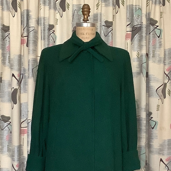 Vintage 1940s - GREEN CAR COAT - Forest/Dark Green Boucle Swing Coat/Jacket -Great Condition