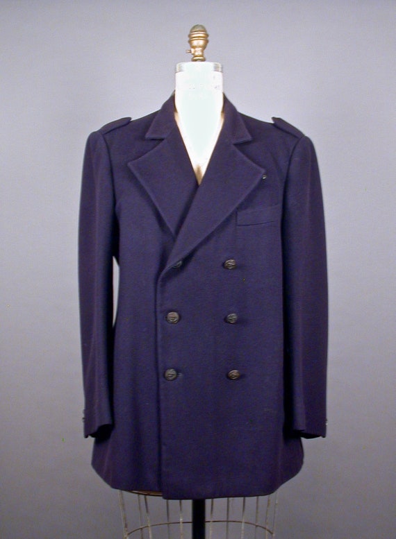 Vintage 1970s Men's Pierre Cardin Navy Blue Peacoa