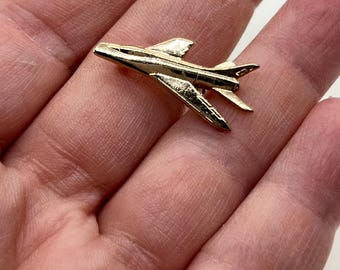 Vintage Fighter Jet F 14 Pin Tom Cat F 100 Military Plane