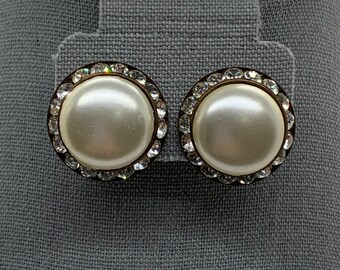 Vintage Pearl And Rhinestone Statement Clip on Earrings Wedding Jewelry