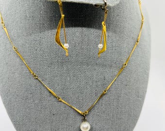 Vintage Minimalist Geometric Link And Pearl Drop Necklace And Screw On Earrings Set