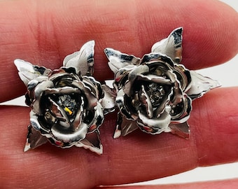 Vintage BN Silver Rose And Rhinestone Screw Back Earrings Bugbee And Niles