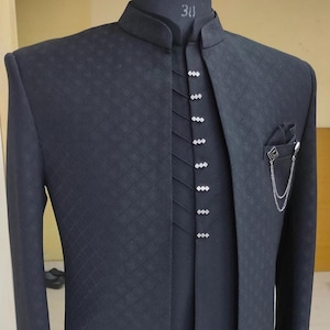 Custom Black Embroidered Jodhpuri Suit: Men&#39;s Wedding Modi Jacket
