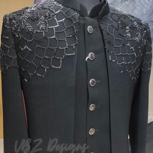 Custom Black Embroidered Jodhpuri Suit: Men&#39;s Wedding Modi Jacket