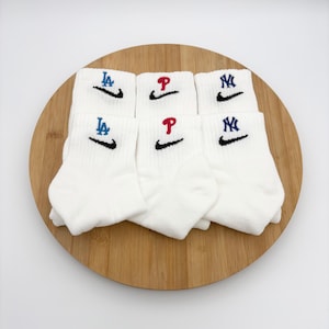 Specialbroderad - LA / NY / Philly / MLB - Nike Crew- och Ankelstrumpor - Ett par