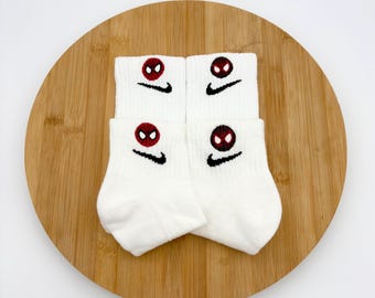Custom Embroidered Spider / Spidaman Nike Crew and Ankle Socks - One Pair (Red & Black)