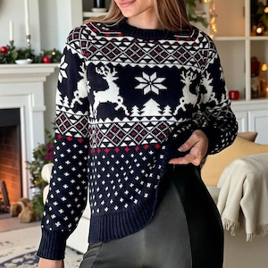 Cozy Christmas Sweater Women’s Reindeer Snowflake Knit Holiday Pullover Winter Jumper Nordic Jumper