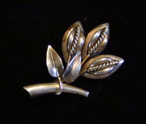 Gold Abstract Leaf and Bud  Brooch Pin vintage 19… - image 1