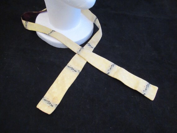 Adjustable Abstract Stripe Pattern Silk Bowtie Vi… - image 1