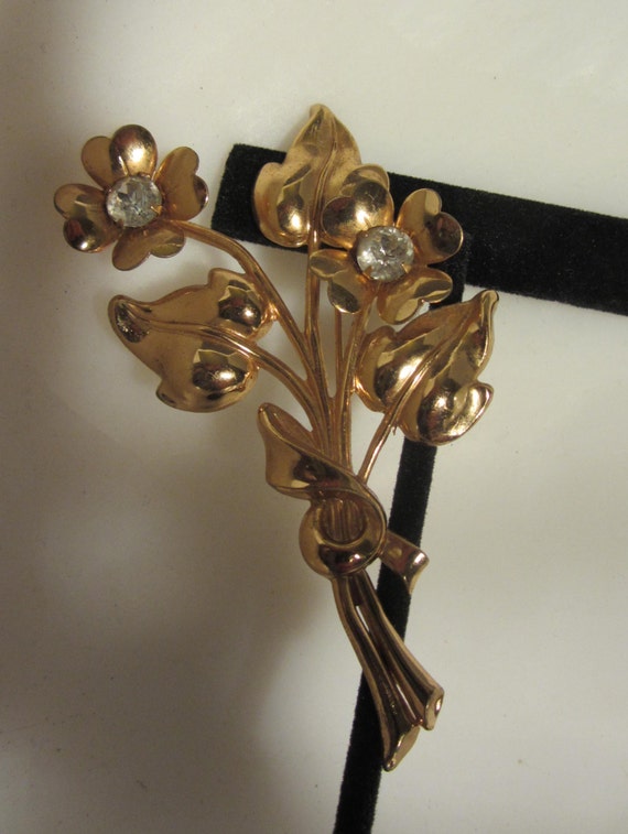 Gold and Rhinestone "Coro"  Floral Spray Brooch V… - image 4