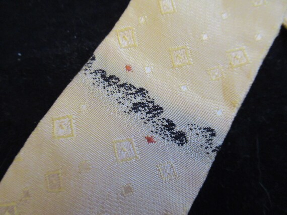 Adjustable Abstract Stripe Pattern Silk Bowtie Vi… - image 2